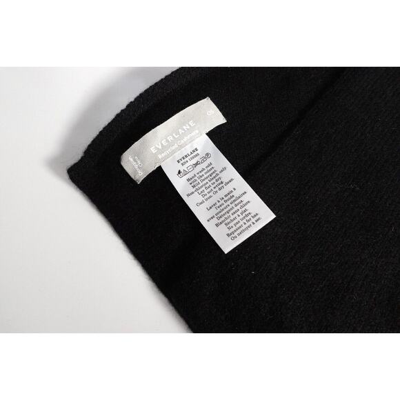 Everlane The Cashmere Scarf Recycled Eco-Friendly Black Unisex Sold Out! NWOT - Picture 4 of 8